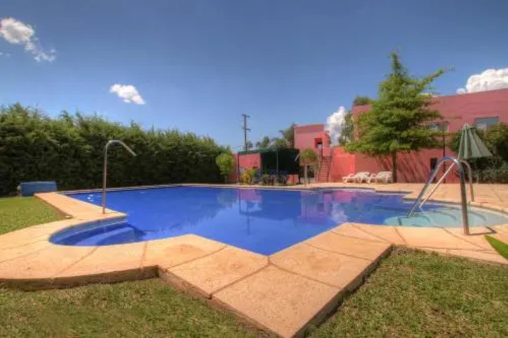 Pool 16 of 27