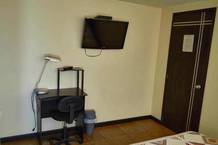 Room 12 of 29