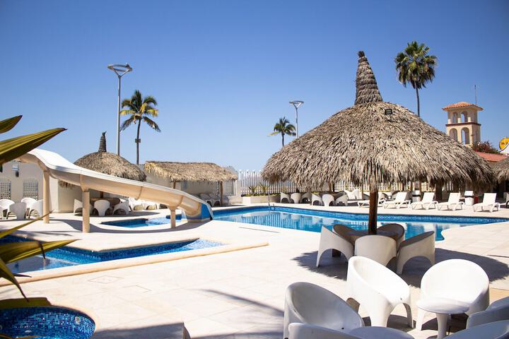 Pools & Facilities