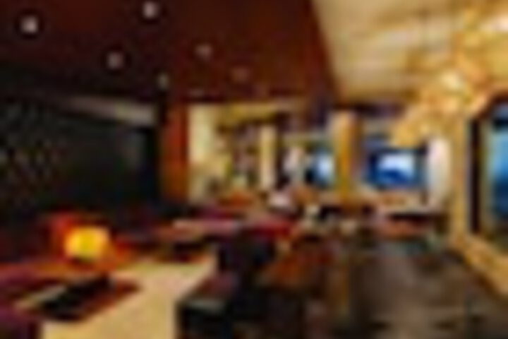 Lounge 254 of 342