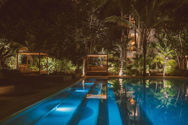 Pool 67 of 131