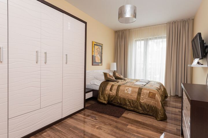 Room 60 of 183