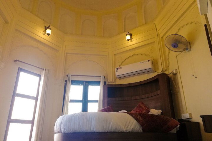 Room 46 of 117