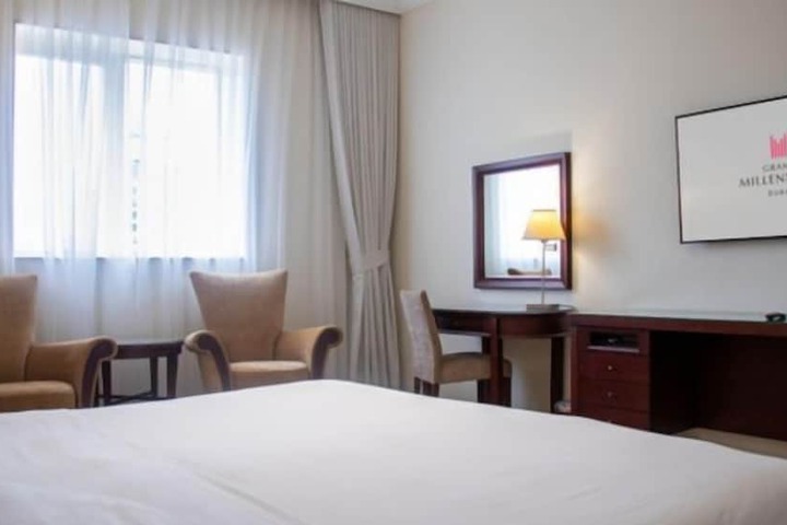 Room 40 of 114