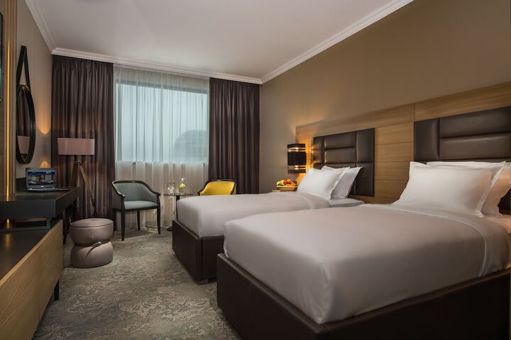 Room 14 of 31