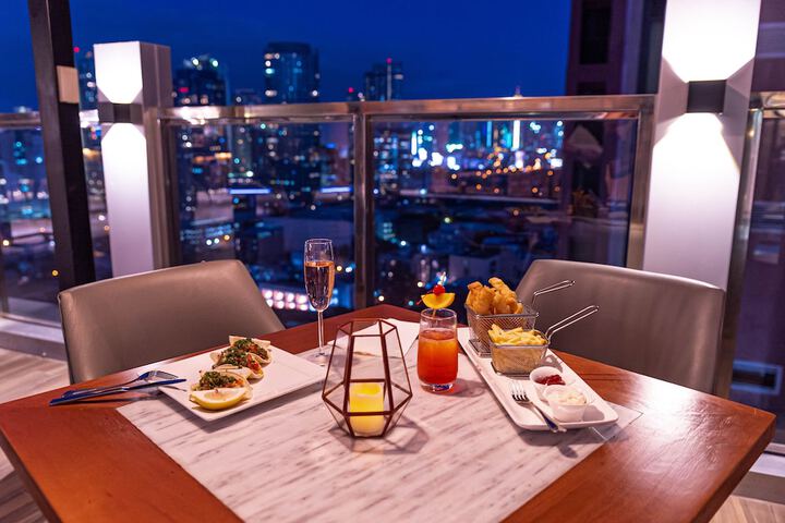 Dining 52 of 67
