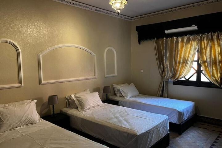 Room 12 of 49