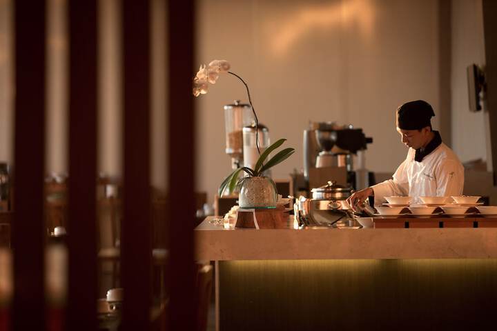 Dining Photos