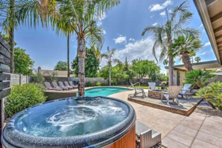 SLS Sandra with FREE Heated Pool Spa Pool Table &  More. in Scottsdale, AZ