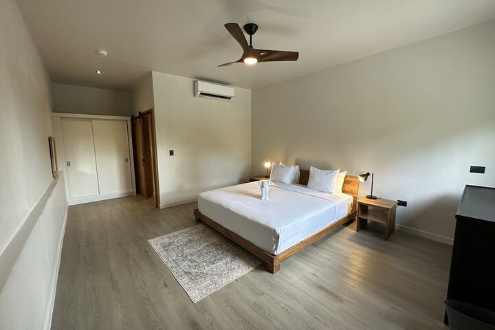 Room 10 of 44