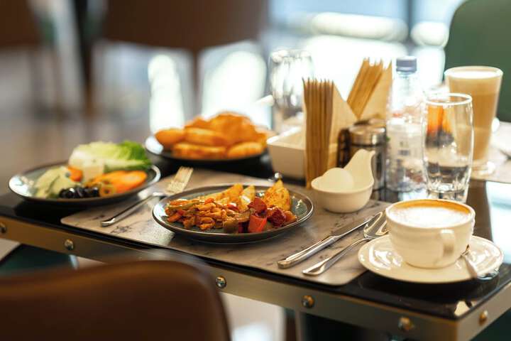 Breakfast/Coffee Service 61 of 77