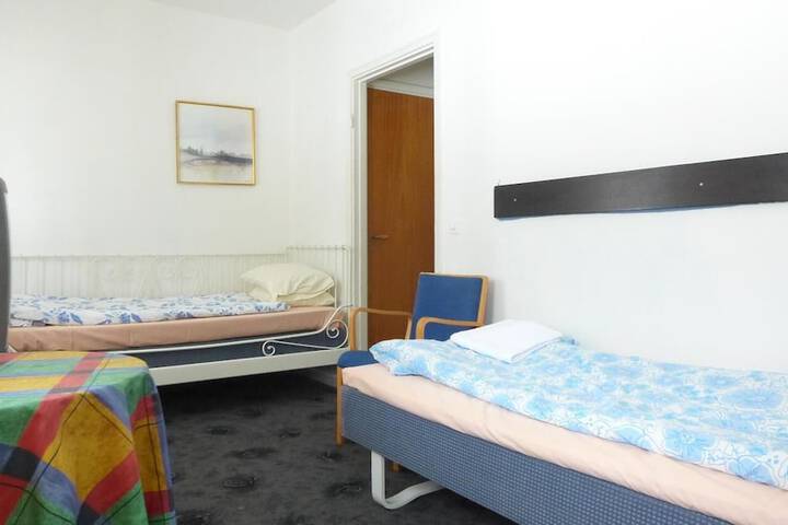 Room 4 of 50