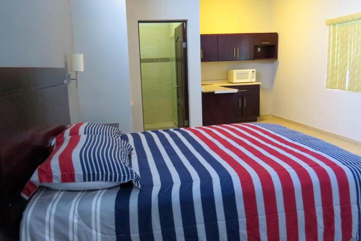Room 18 of 33