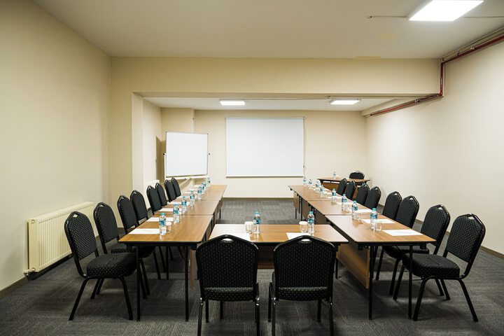 Meeting 33 of 38