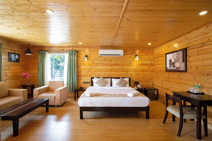 Room 14 of 64
