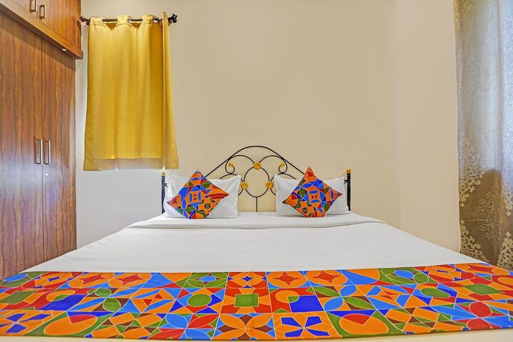 Room 7 of 25