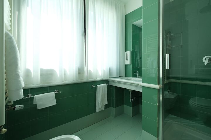 Room 47 of 53