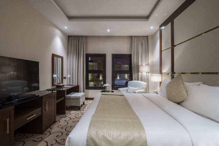 Room 6 of 36