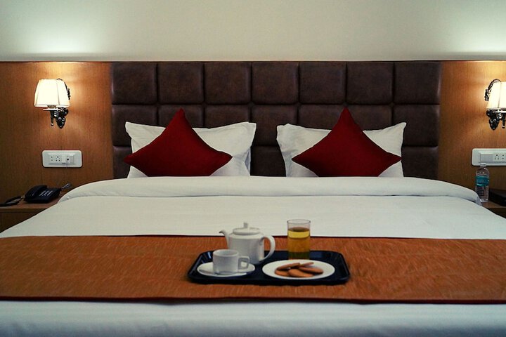 Room 27 of 114