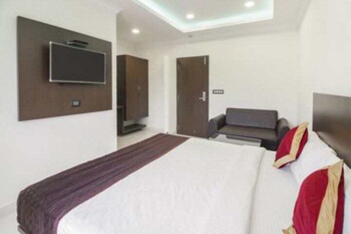 Room 19 of 21