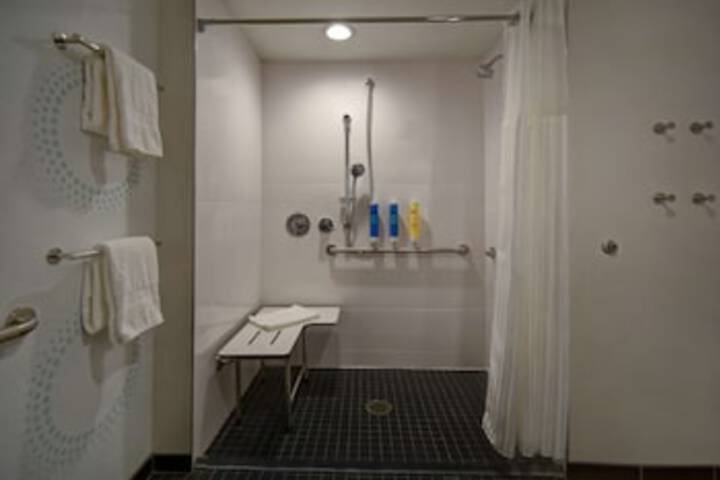 Bathroom shower