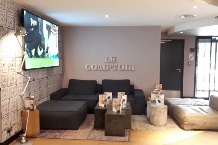 Lobby Entry