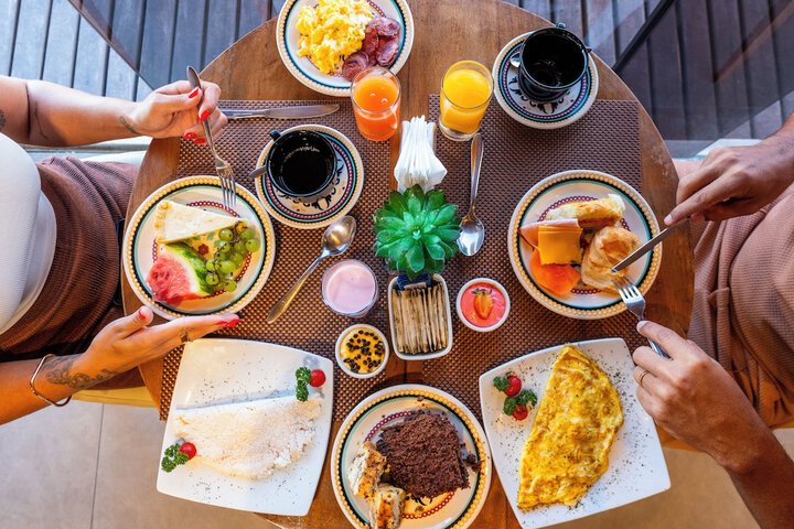 Breakfast/Coffee Service 113 of 132