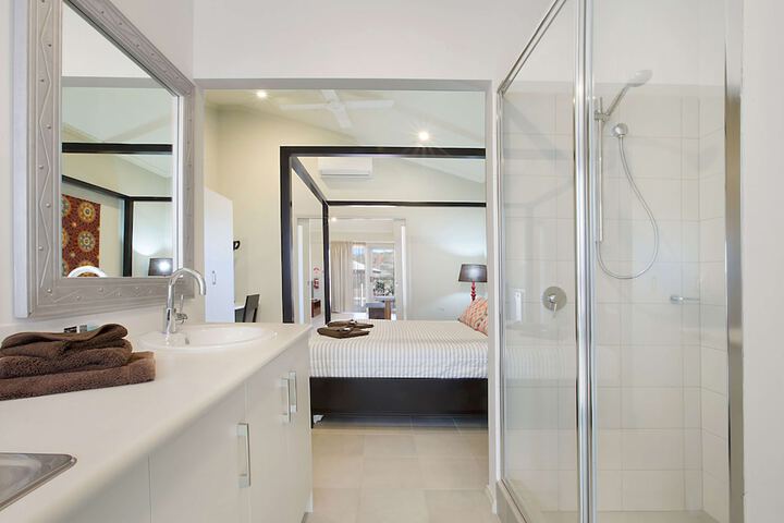 Room 6 of 23