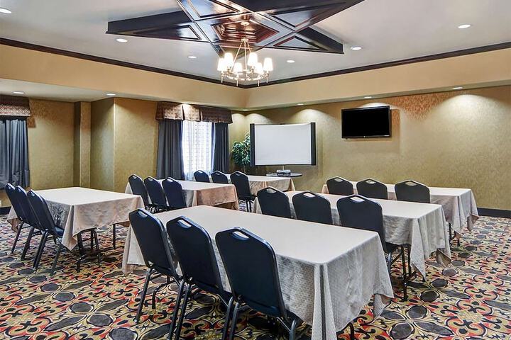 Banquet hall