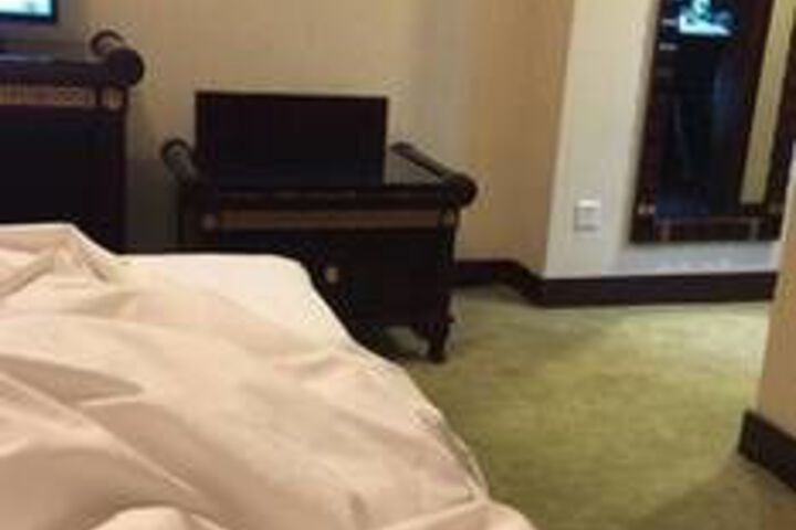 Room 109 of 159