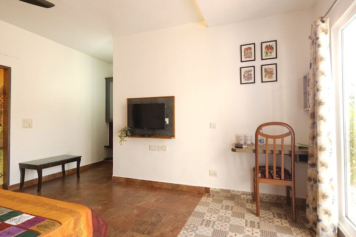 Room 25 of 92