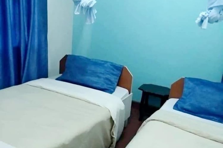 Room 5 of 7