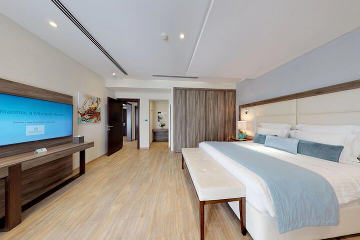 Room 21 of 182