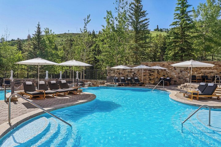 Pool 174 of 248