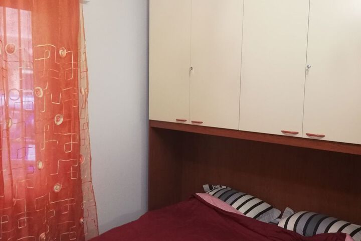 Room 36 of 38