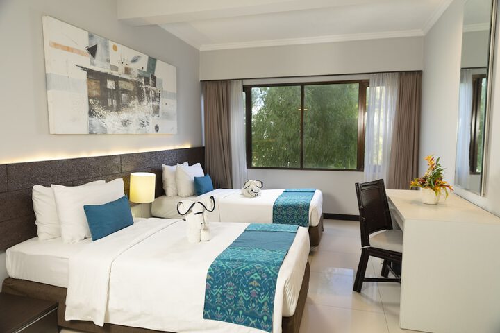 Room 10 of 92
