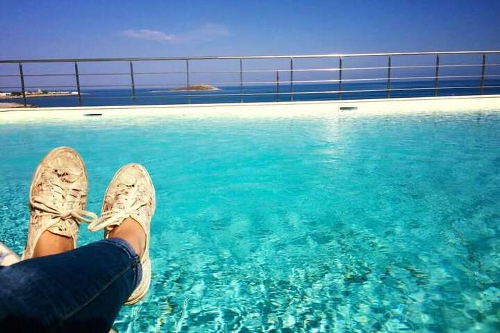 Pools & Facilities