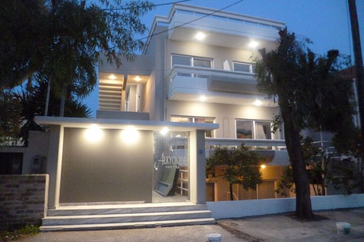 ALKYONIDES HOTEL