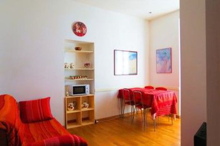 Room 2 of 13