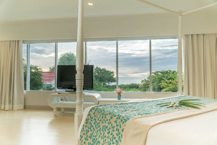 Room 40 of 104