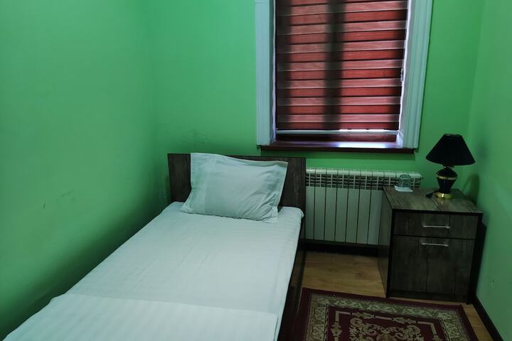 Room 7 of 70