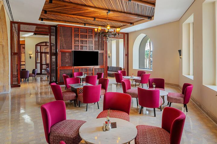 Hotel Interior 10 of 243