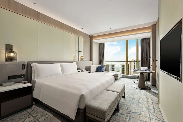 Room 30 of 63