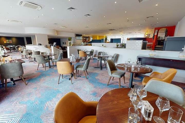 Dining Photos