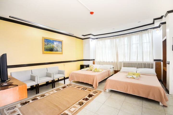 Room 14 of 30