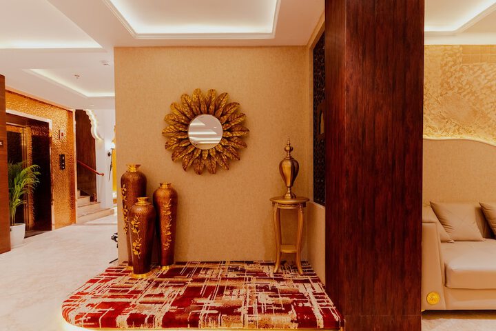 Hotel Interior 3 of 27