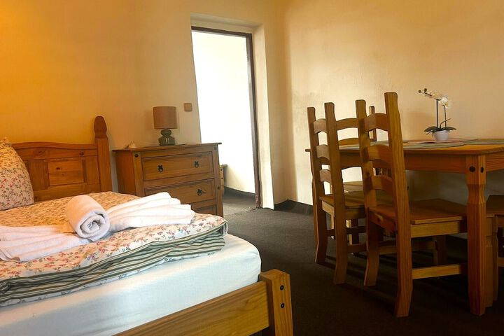 Room 21 of 53