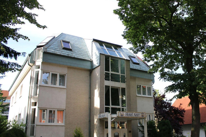 HOTEL AZUR
