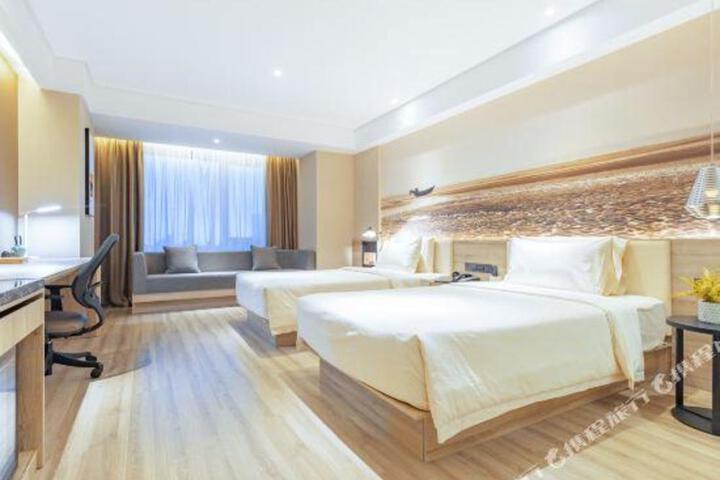 Atour Hotel Rizhao Antai Square
