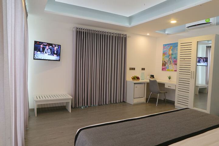Room 7 of 59
